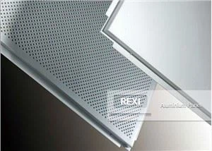 एल्यूमीनियम सॉलिड पैनल